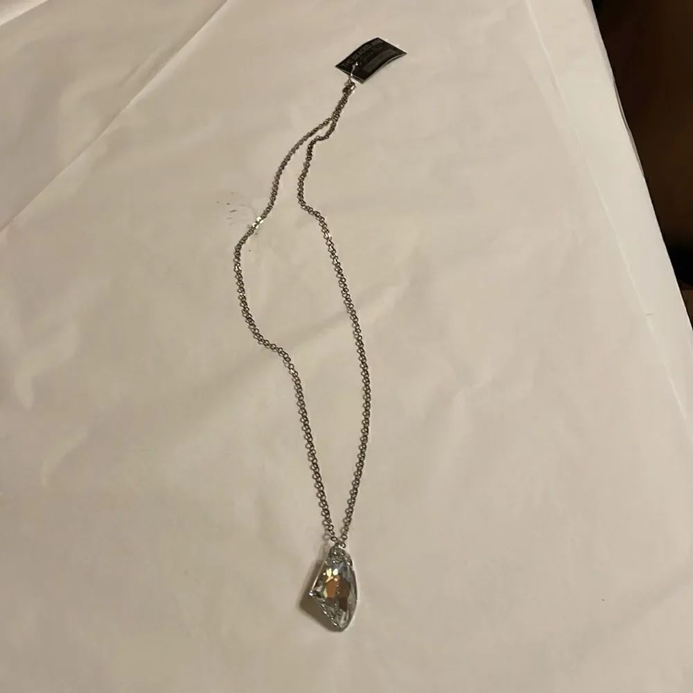 The Beaded Wire Pendant - Picture 3 of 7